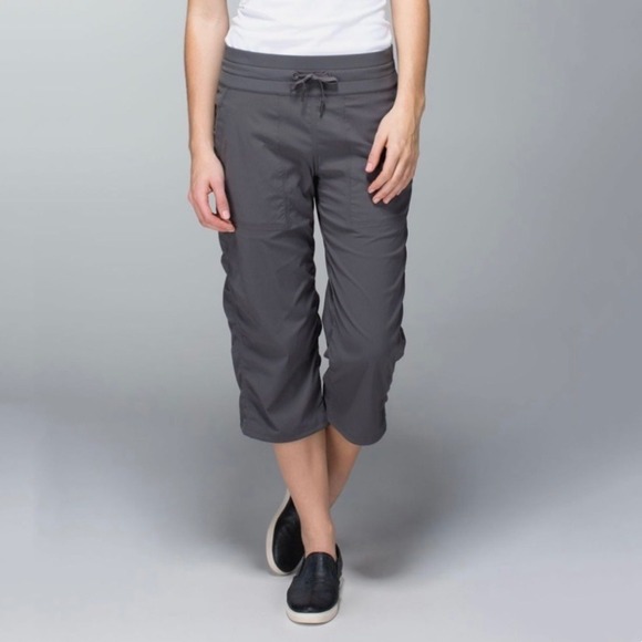 Lululemon Studio Crop‎ Activewear Pants - Picture 1 of 7